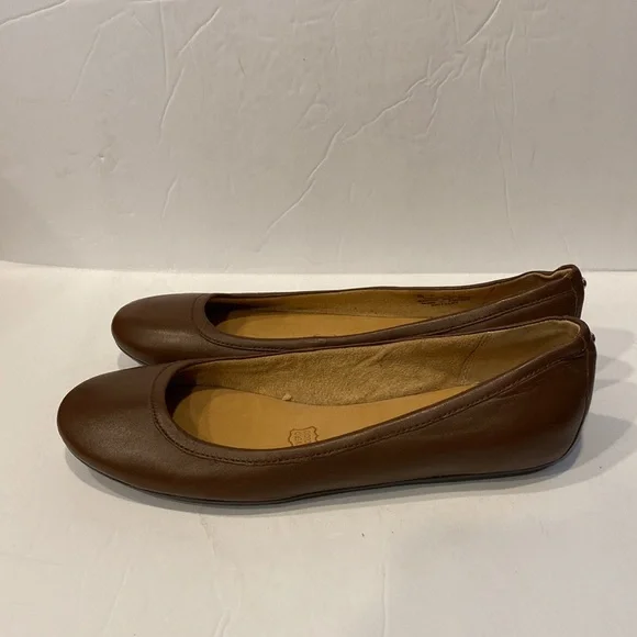 Naturalizer Women’s Brittany Coffee Bean Ballet Flat - Picture 2 of 7